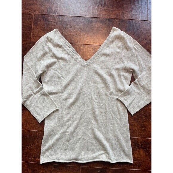 Anthropologie New Scotland 100% Cashmere Deep V Neck Cream Sweater Small - Picture 1 of 6